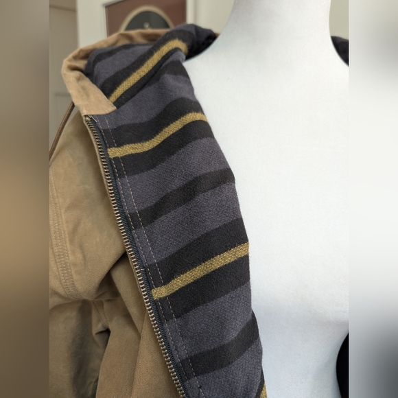 Flint and Tinder Flannel-Lined Hooded Waxed Jacket Sz. Large - Picture 5 of 7